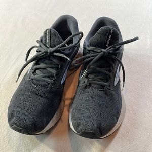 Brooks DNA Signal 2 running shoes